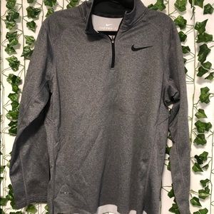 Nike Quarter Zip